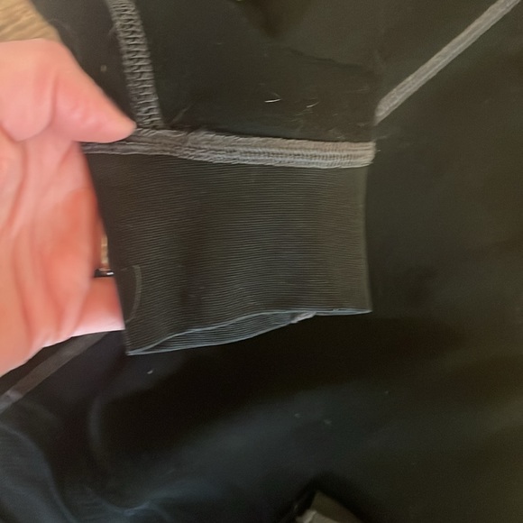 Helly Hansen Black Base layer size XL - Picture 4 of 6